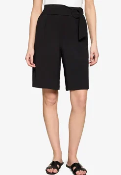 Bermuda-Shorts mit Gürtel