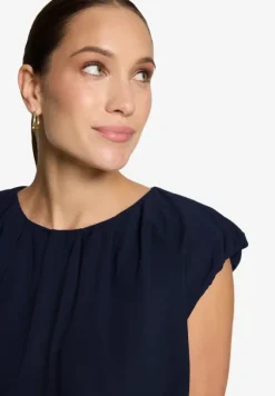 Cropped-Shirt mit Rundhalsausschnitt
