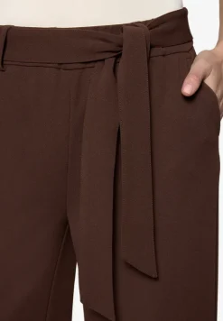 Hose mit Stoffgürtel