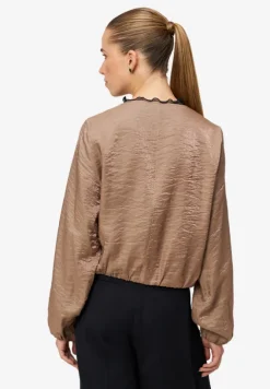 Jacke mit Knittereffekt