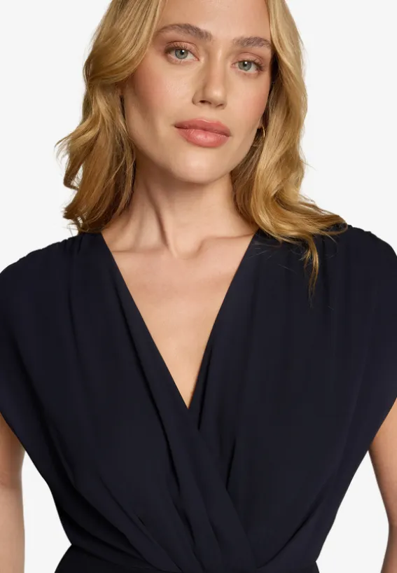 Jumpsuit Wickeloptik weites Bein