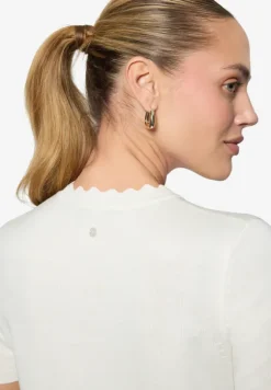 Kurzarmpullover mit Wellensaum