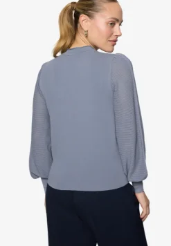 Pullover mit hohem Kragen