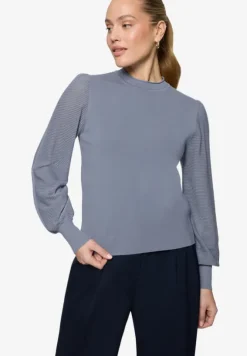 Pullover mit hohem Kragen