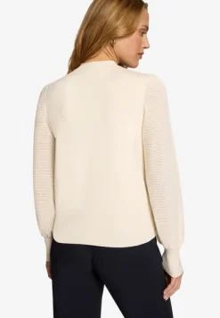 Pullover mit hohem Kragen