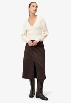 Pullover mit Perlen