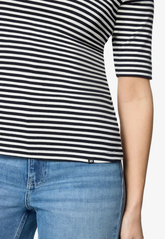 Ringelshirt mit U-Boot Ausschnitt