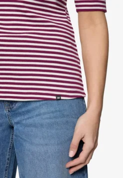 Ringelshirt mit U-Boot Ausschnitt