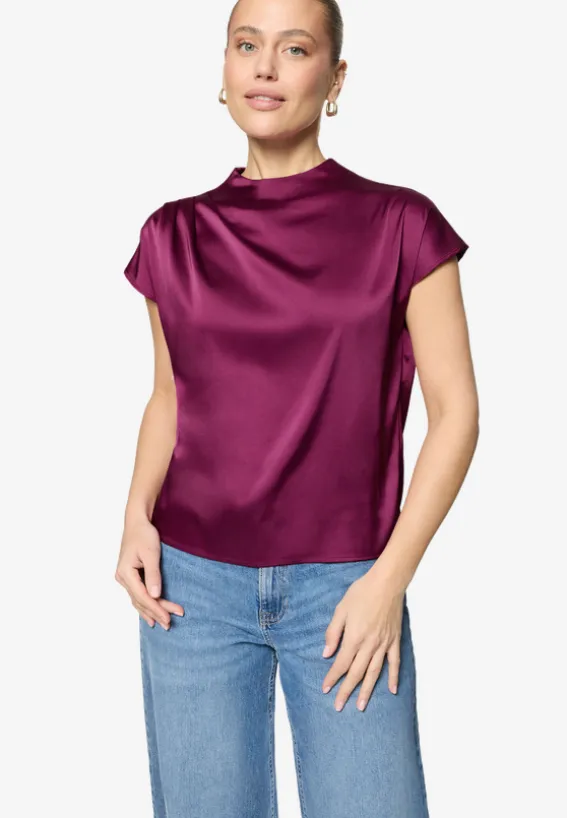 Satinbluse mit Stehkragen