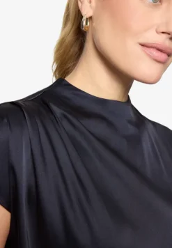 Satinbluse mit Stehkragen