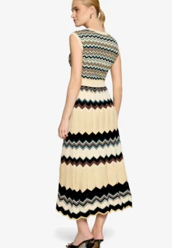 Strickkleid mit Lurexfaden