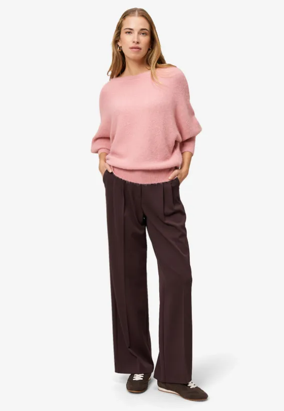 Strickpullover mit U-Boot Ausschnitt